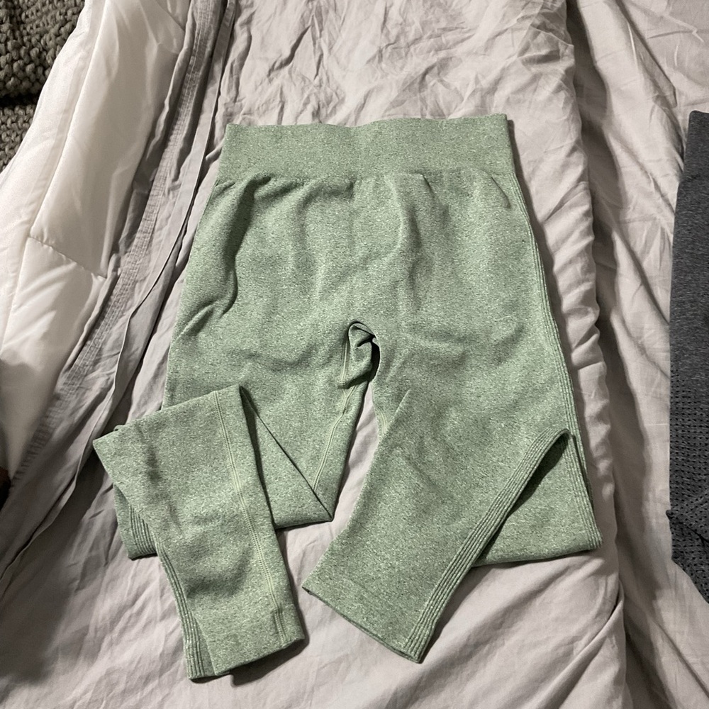 Amazon Women's Green Knit Pants